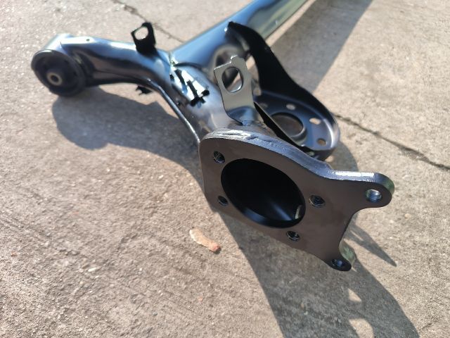 bontott TOYOTA YARIS Hátsó Híd (Tárcsafékes)