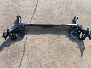 bontott TOYOTA YARIS Hátsó Híd (Tárcsafékes)