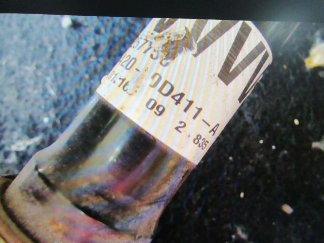 bontott TOYOTA YARIS Bal Féltengely