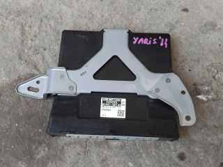 bontott TOYOTA YARIS Hybrid Vezérlőegység