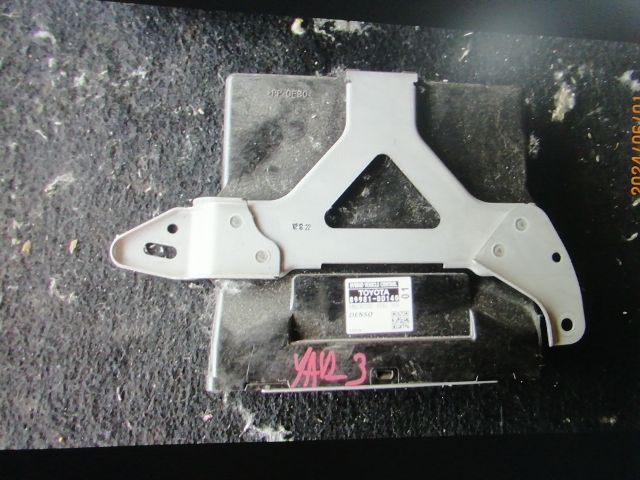 bontott TOYOTA YARIS Hybrid Vezérlőegység