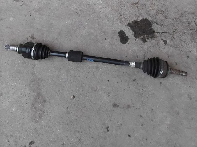 bontott TOYOTA YARIS Jobb Féltengely