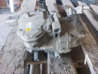 bontott TOYOTA YARIS Klímakompresszor