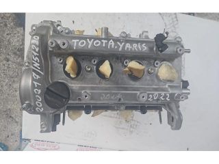 bontott TOYOTA YARIS Motor (Fűzött blokk hengerfejjel)