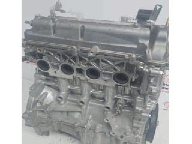 bontott TOYOTA YARIS Motor (Fűzött blokk hengerfejjel)