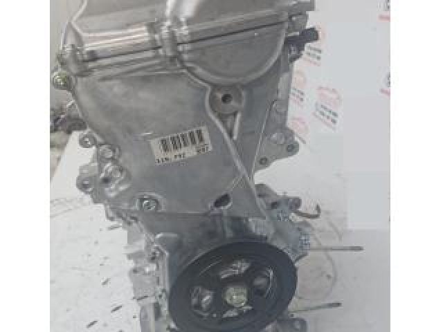 bontott TOYOTA YARIS Motor (Fűzött blokk hengerfejjel)