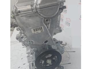 bontott TOYOTA YARIS Motor (Fűzött blokk hengerfejjel)