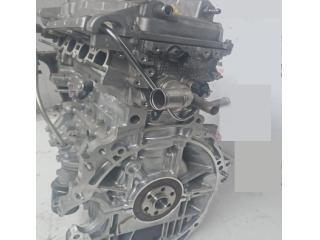 bontott TOYOTA YARIS Motor (Fűzött blokk hengerfejjel)