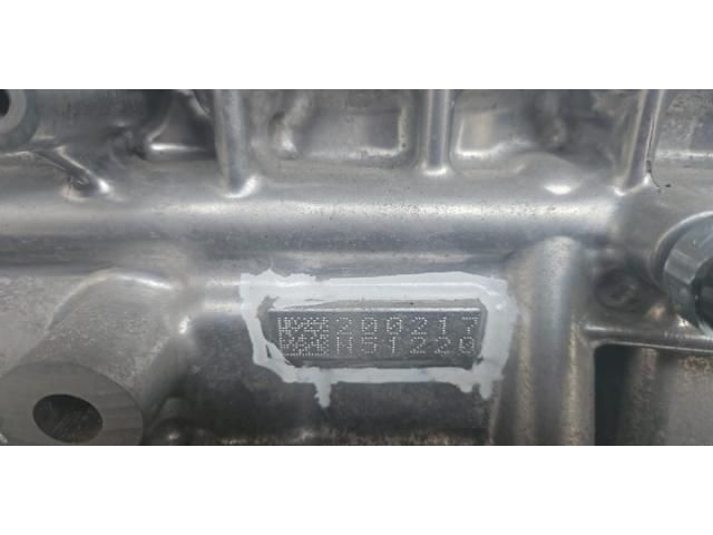 bontott TOYOTA YARIS Motor (Fűzött blokk hengerfejjel)