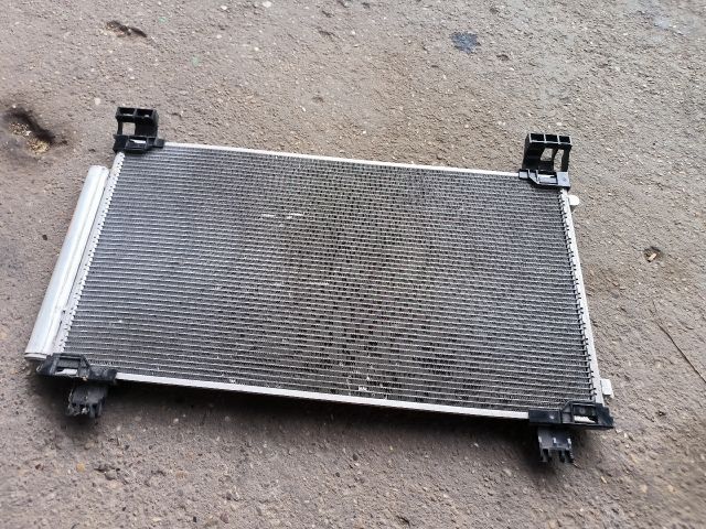 bontott TOYOTA YARIS Klímahűtő Radiátor