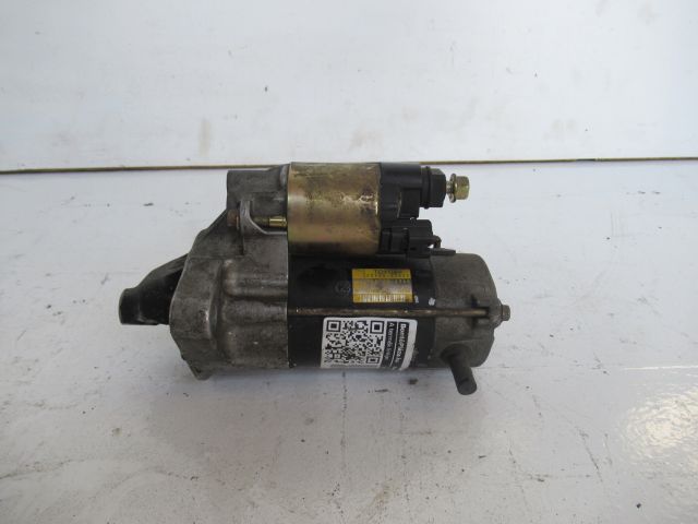 bontott TOYOTA YARIS Önindító