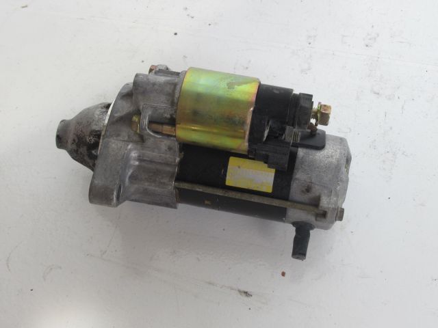 bontott TOYOTA YARIS Önindító