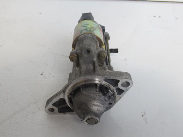 bontott TOYOTA YARIS Önindító