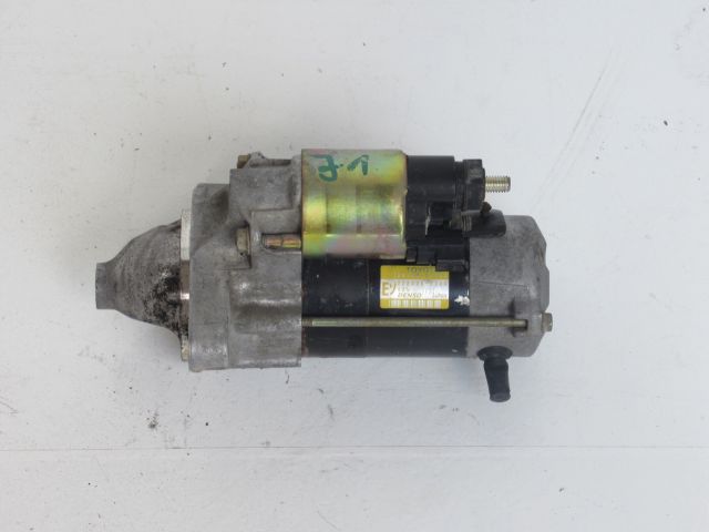 bontott TOYOTA YARIS Önindító