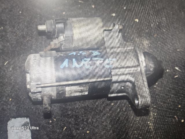 bontott TOYOTA YARIS Önindító