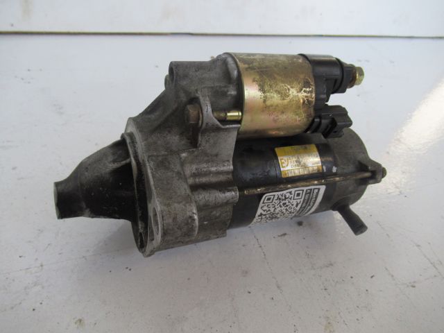 bontott TOYOTA YARIS Önindító