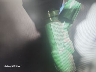 bontott TOYOTA YARIS Porlasztó Sor / Híd