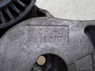 bontott TOYOTA YARIS Szíjfeszítő Görgő