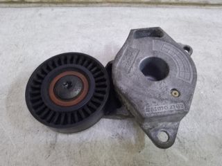 bontott TOYOTA YARIS Szíjfeszítő Görgő