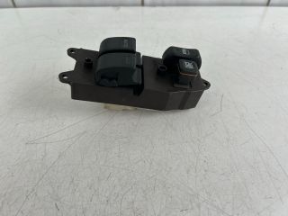 bontott TOYOTA YARIS Ablakemelő Kapcsoló Négyes / Kettes