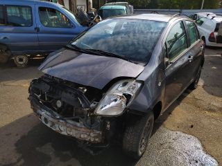 bontott TOYOTA YARIS Ablakemelő Kapcsoló Négyes / Kettes