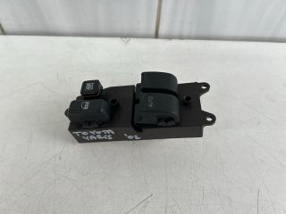bontott TOYOTA YARIS Ablakemelő Kapcsoló Négyes / Kettes