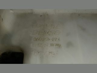 bontott TOYOTA YARIS Ablakmosó Tartály