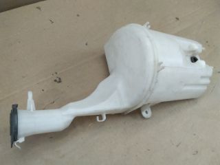 bontott TOYOTA YARIS Ablakmosó Tartály