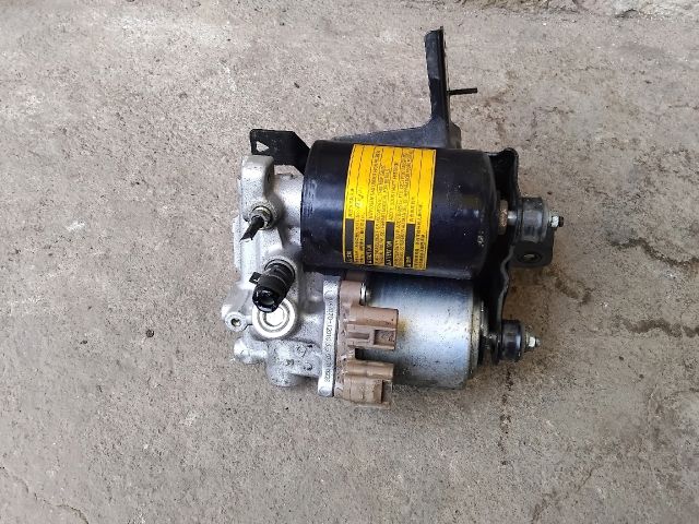 bontott TOYOTA YARIS ABS / ABR / ESP Pumpa