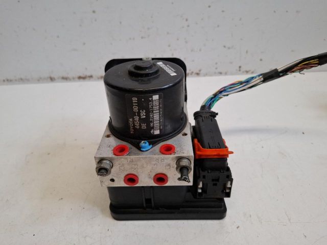 bontott TOYOTA YARIS ABS Kocka