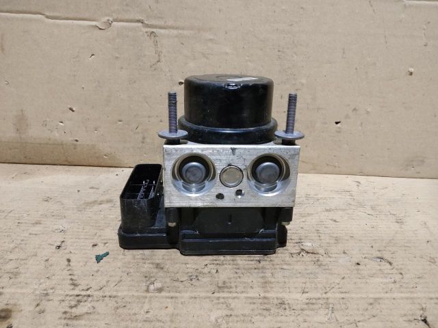 bontott TOYOTA YARIS ABS Kocka