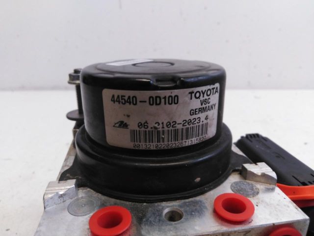 bontott TOYOTA YARIS ABS Kocka