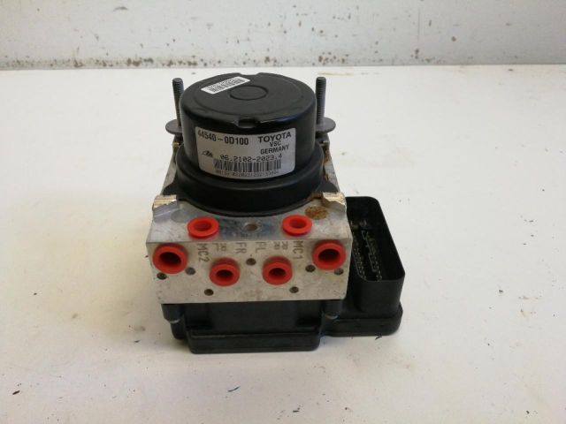 bontott TOYOTA YARIS ABS Kocka