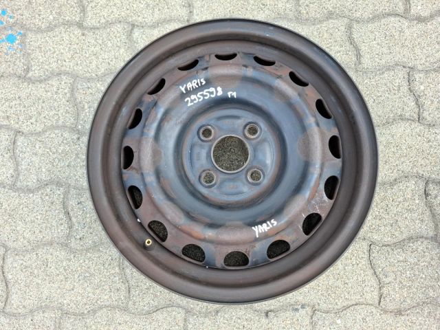 bontott TOYOTA YARIS Acélfelni Szett