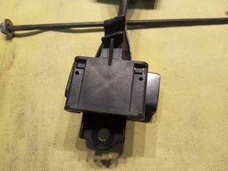 bontott TOYOTA YARIS Akkumulátor Leszorító