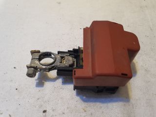 bontott TOYOTA YARIS Akkumulátor Saru Elektronikával