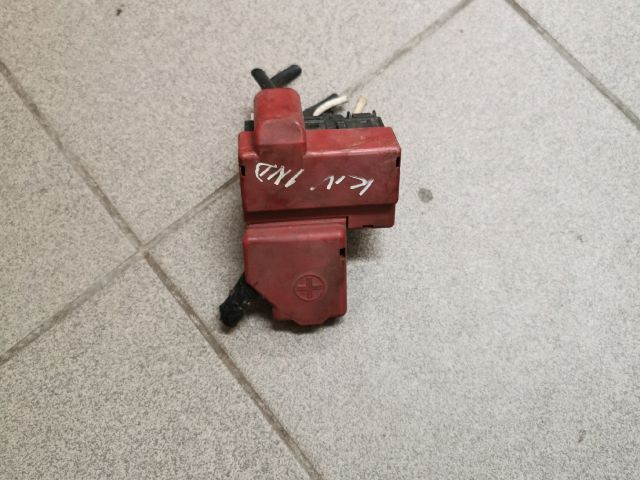 bontott TOYOTA YARIS Akkumulátor Saru Elektronikával