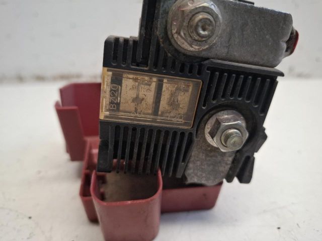 bontott TOYOTA YARIS Akkumulátor Vezérlő Panel