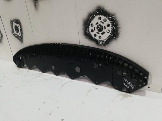 bontott TOYOTA YARIS Alsó Hűtőburkolat