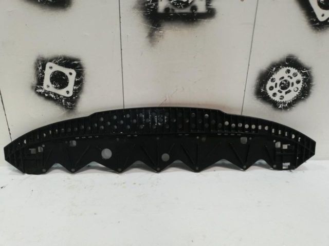 bontott TOYOTA YARIS Alsó Hűtőburkolat