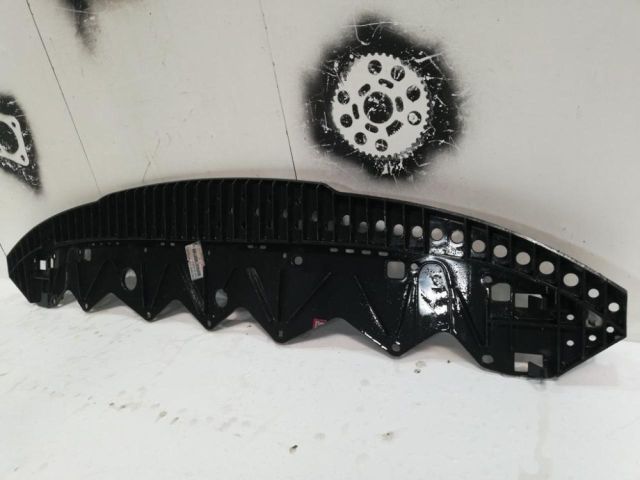 bontott TOYOTA YARIS Alsó Hűtőburkolat