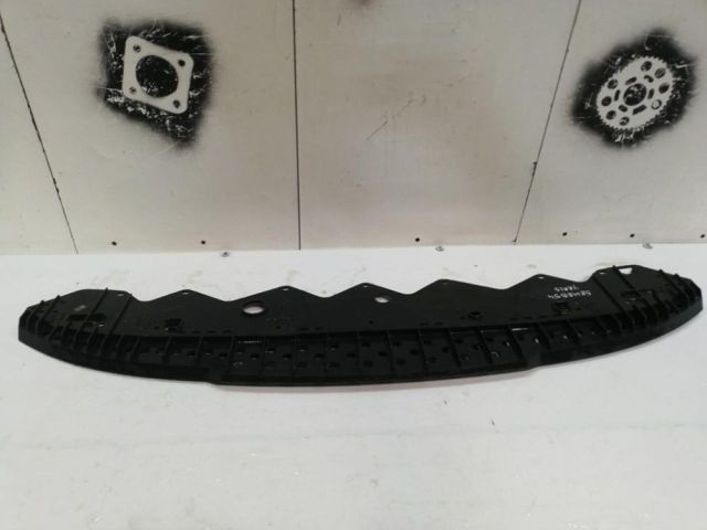 bontott TOYOTA YARIS Alsó Hűtőburkolat