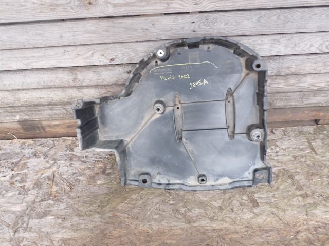 bontott TOYOTA YARIS Alsó Motorburkolat