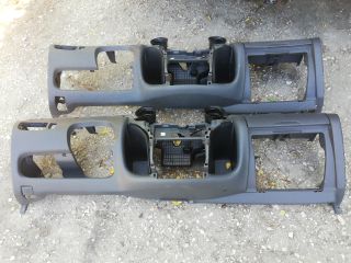 bontott TOYOTA YARIS Alsó Műszerfal Burkolat