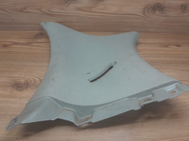 bontott TOYOTA YARIS Bal C Oszlop Burkolat