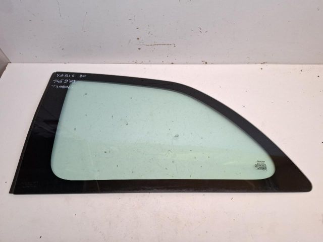 bontott TOYOTA YARIS Bal C Oszlop Oldalablak Üveg