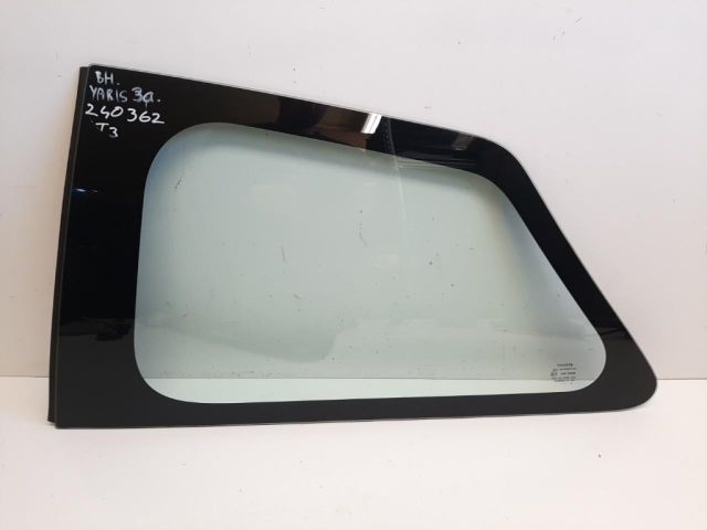 bontott TOYOTA YARIS Bal C Oszlop Oldalablak Üveg