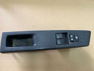 bontott TOYOTA YARIS Bal első Ablakemelő Kapcsoló