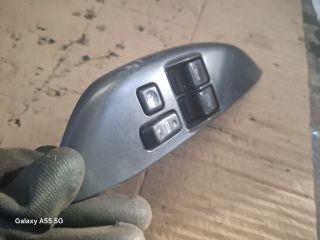 bontott TOYOTA YARIS Bal első Ablakemelő Kapcsoló