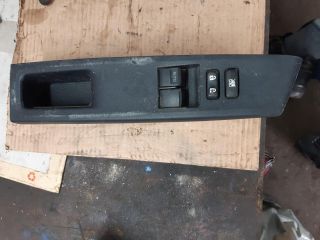 bontott TOYOTA YARIS Bal első Ablakemelő Kapcsoló